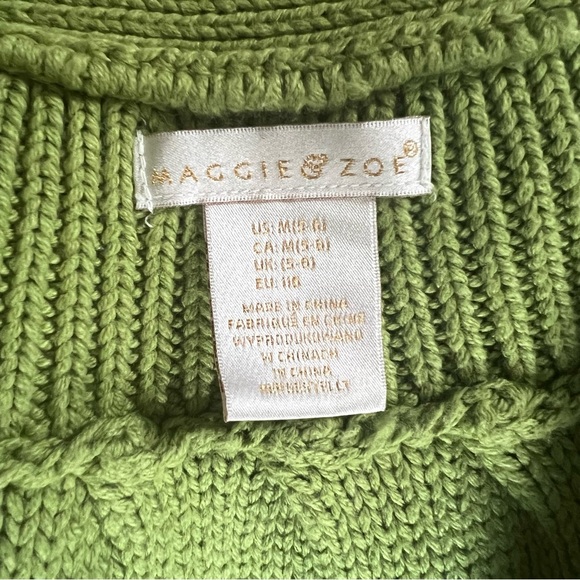 Maggie & Zoé little girl knit sweater size 5 - Picture 4 of 9